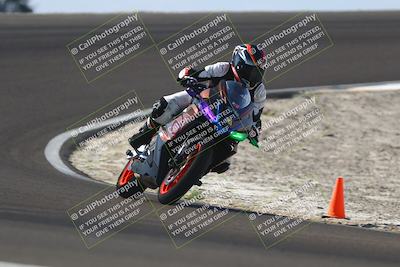 media/Nov-02-2025-Lets Ride (Sun) [[f7a3caa734]]/B Group/1220pm (Turn 2 Outside)/